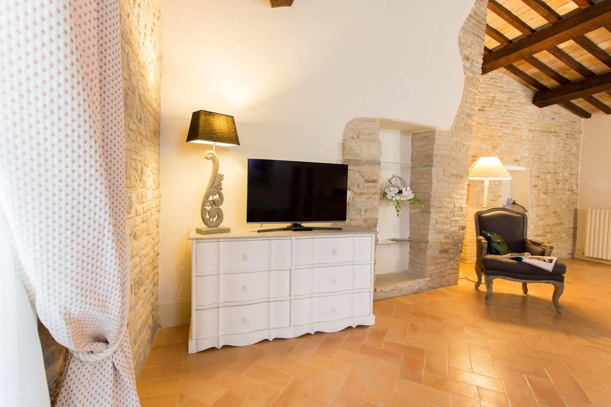 Ferienwohnung Palazzo Gentili San Severino Marche Exterior foto