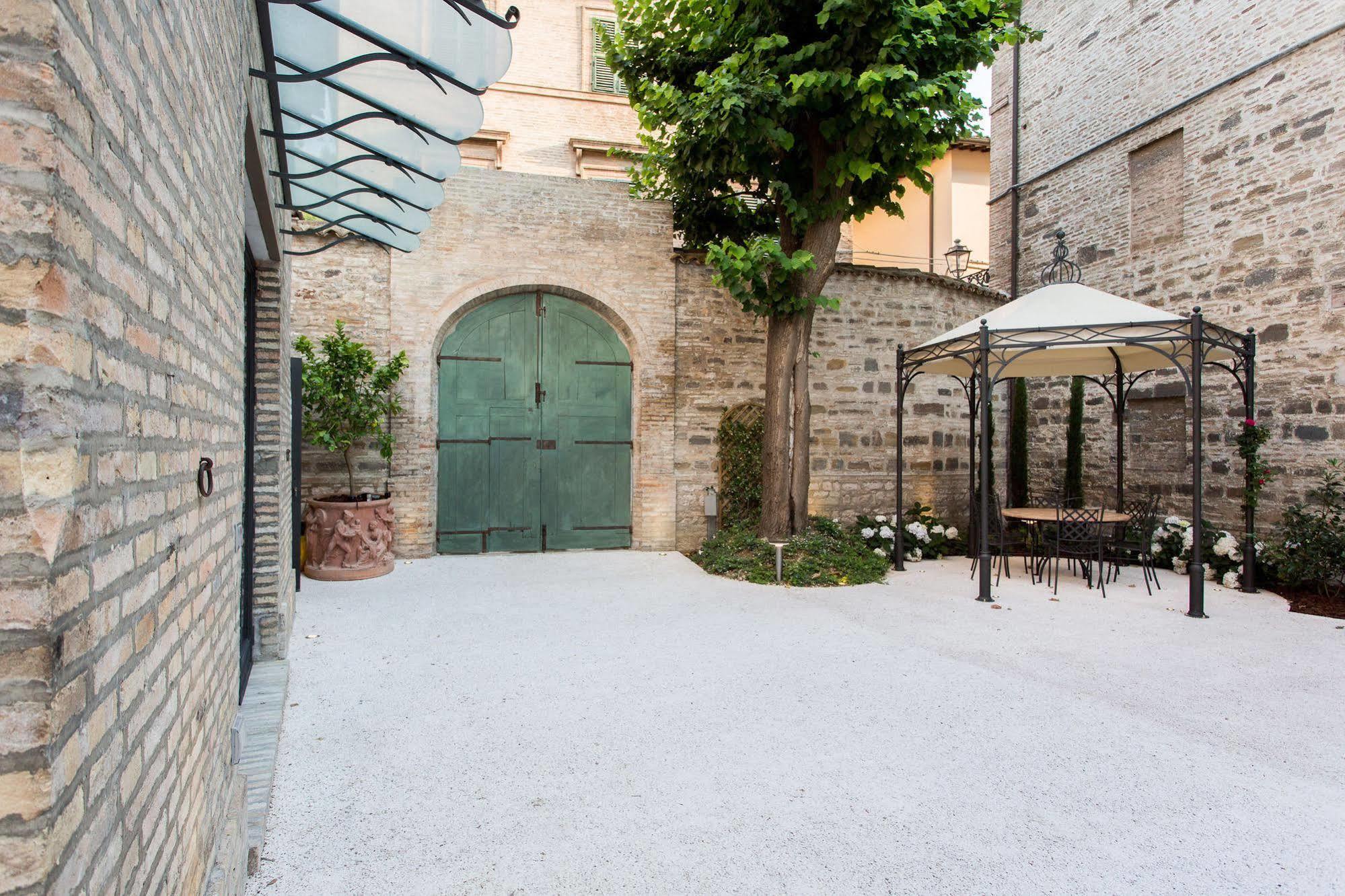Ferienwohnung Palazzo Gentili San Severino Marche Exterior foto